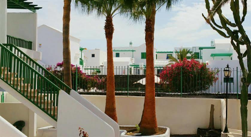 Apartamentos Tropicana Puerto del Carmen  Exteriér fotografie